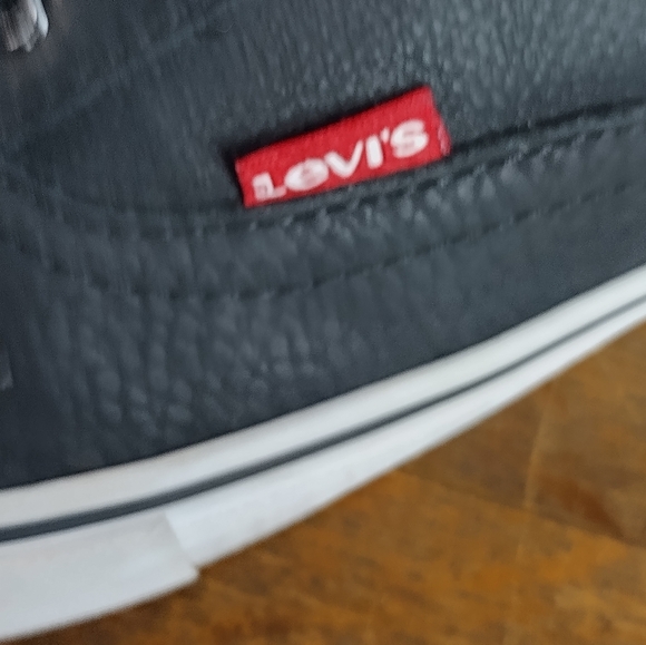 Levi's black synthetic leather mens casual fashion shoes - Picture 14 of 15